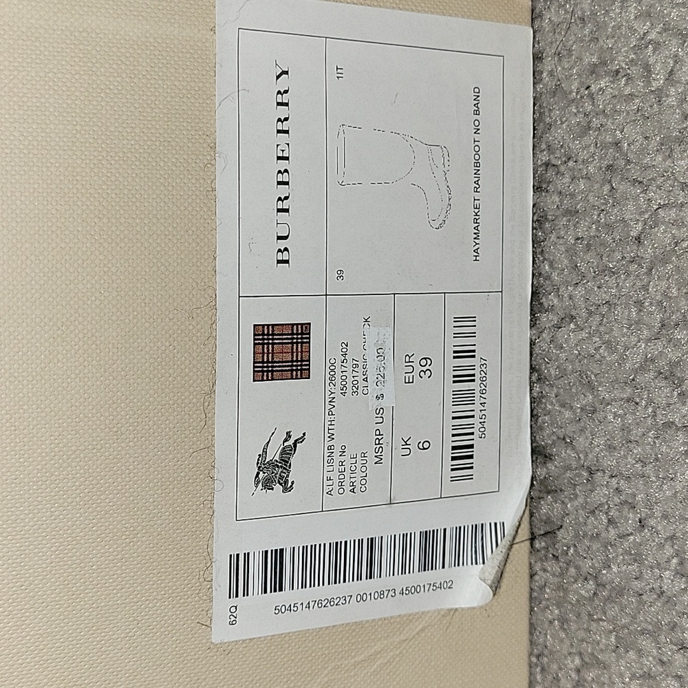 Authentic Burberry rain boots - Picture 11 of 11